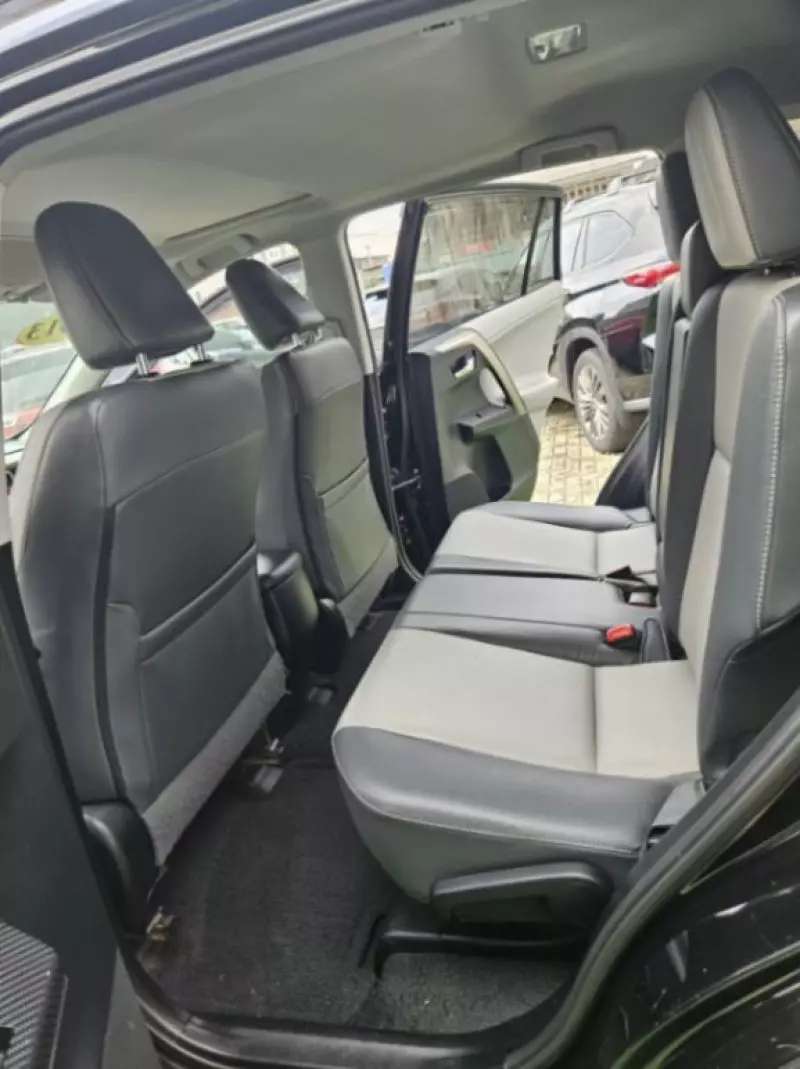 TOYOTA RAV 4   - 2013