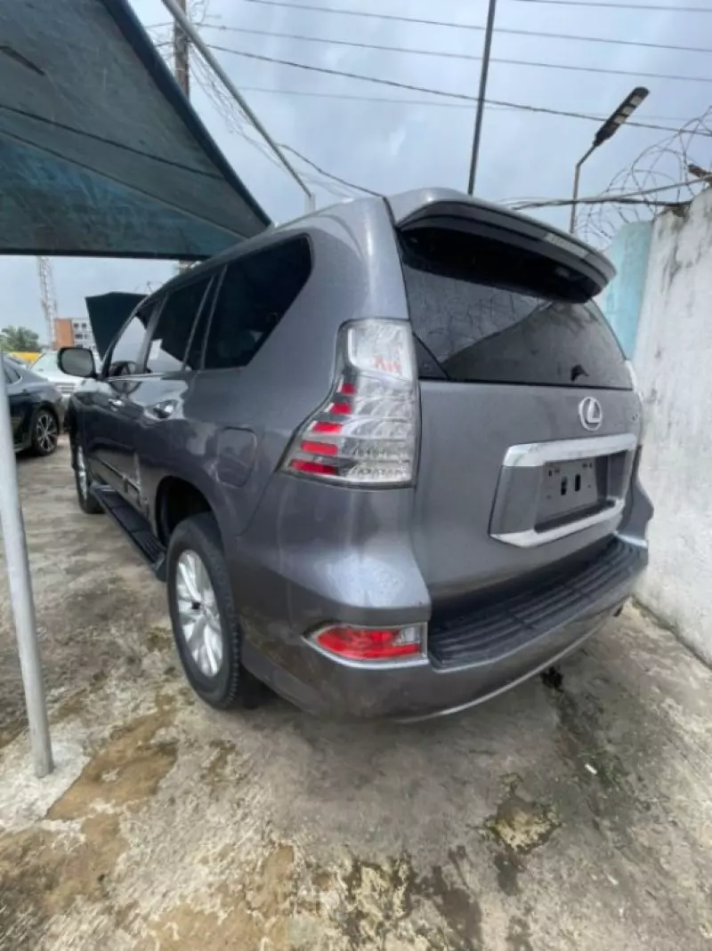 Lexus GX 460 - 2016