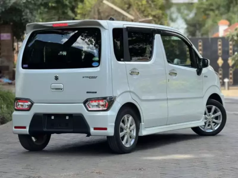 SUZUKI Wagon R   - 2018