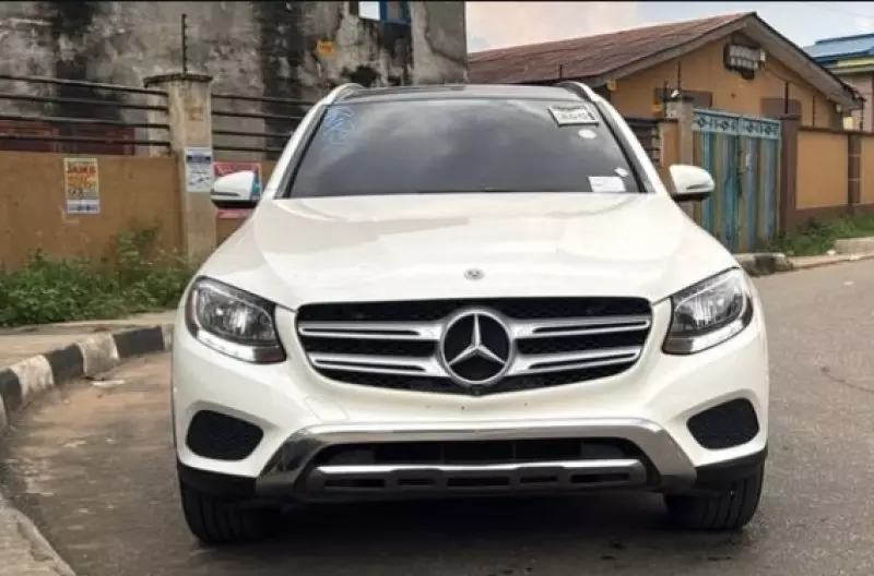 Mercedes-Benz GLC 300   - 2018
