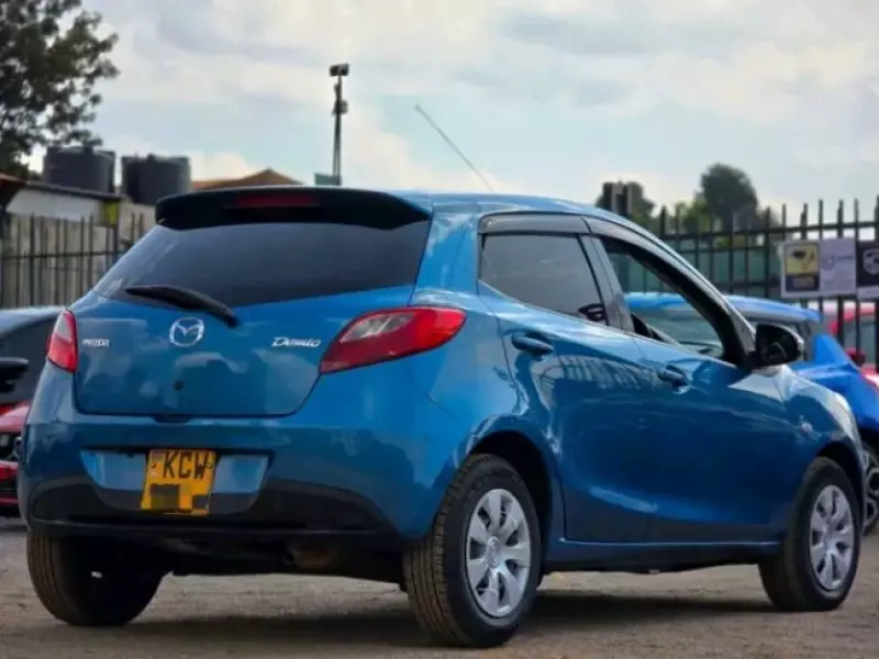 Mazda Demio   - 2013