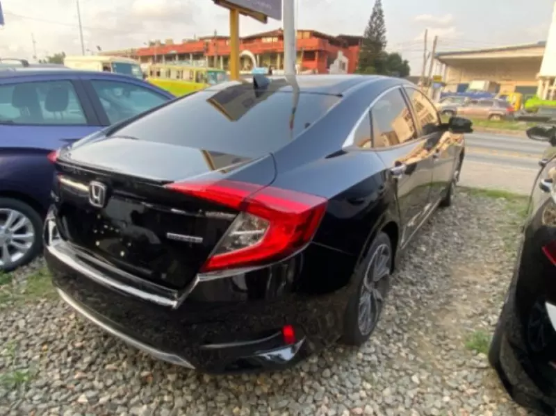 Honda Civic   - 2019