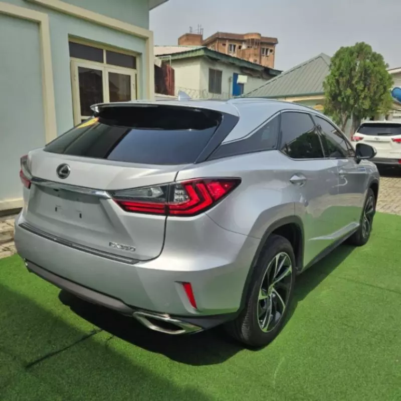 Lexus RX   - 2016