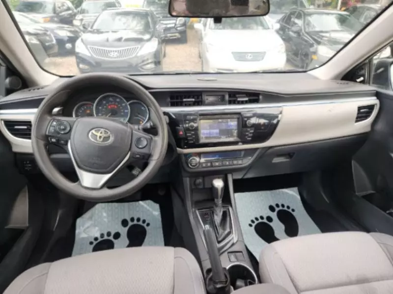 TOYOTA Corolla   - 2015