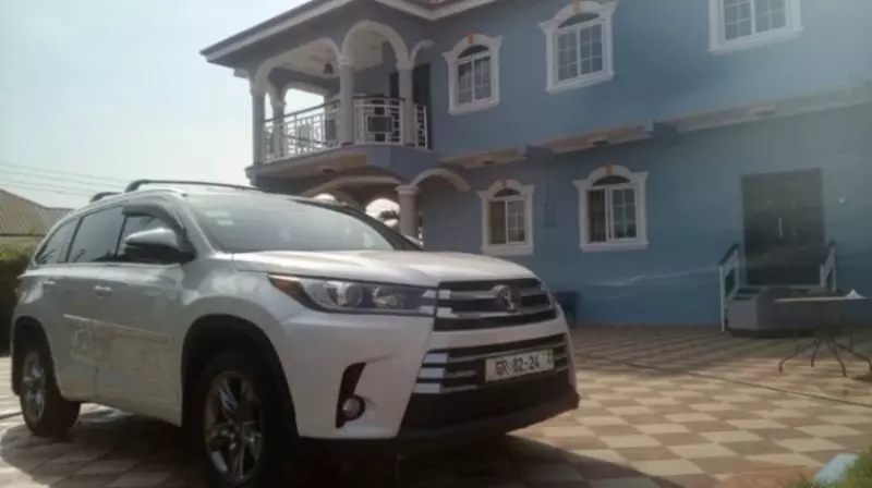 TOYOTA Highlander   - 2018