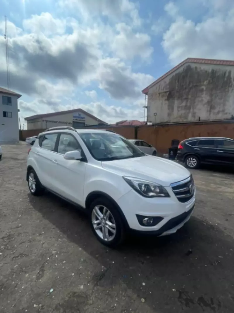 CHANGAN CS35   - 2017