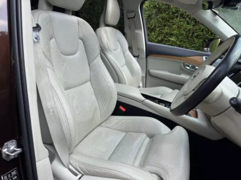 Volvo XC90   - 2018