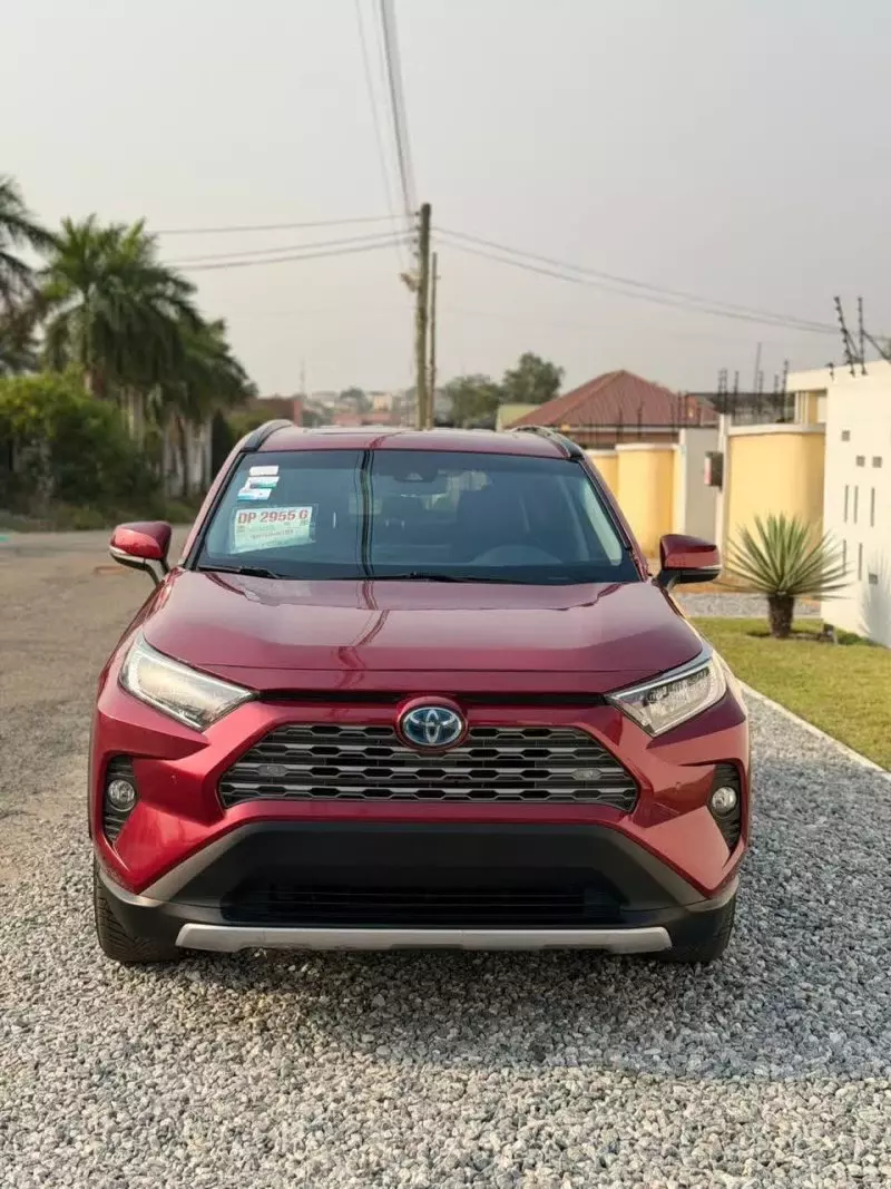 Toyota RAV 4   - 2020