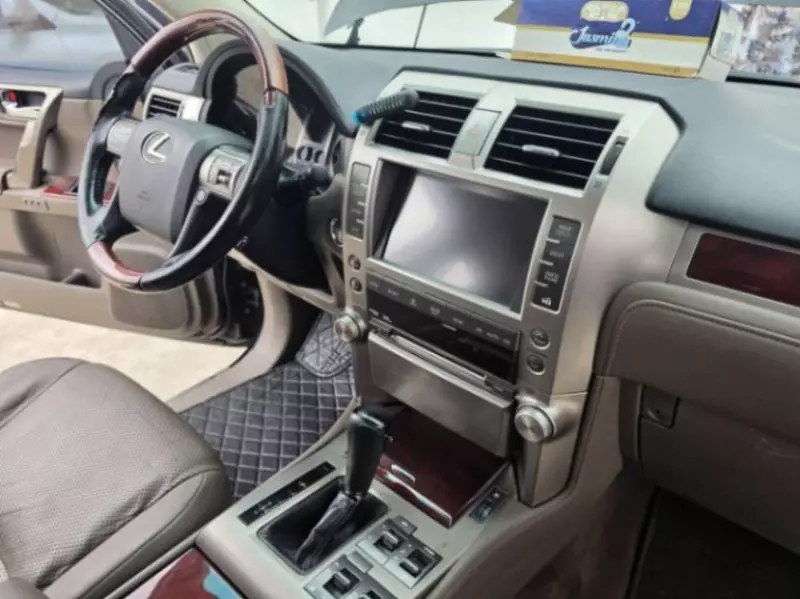 Lexus GX 460   - 2010