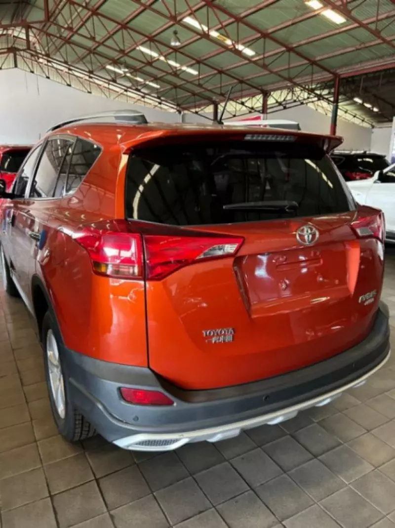 Toyota RAV 4   - 2014