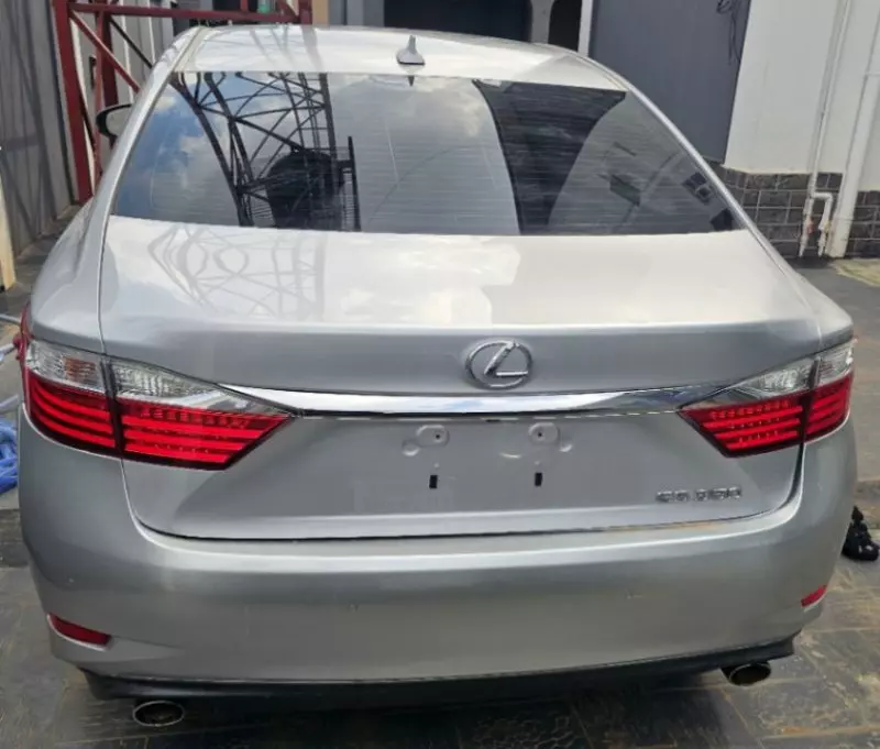 Lexus ES 350   - 2014