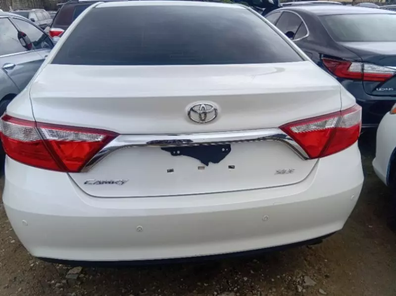 TOYOTA Camry   - 2015