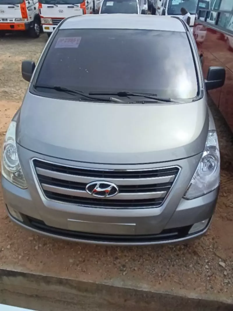 Hyundai Grand starex   - 2016