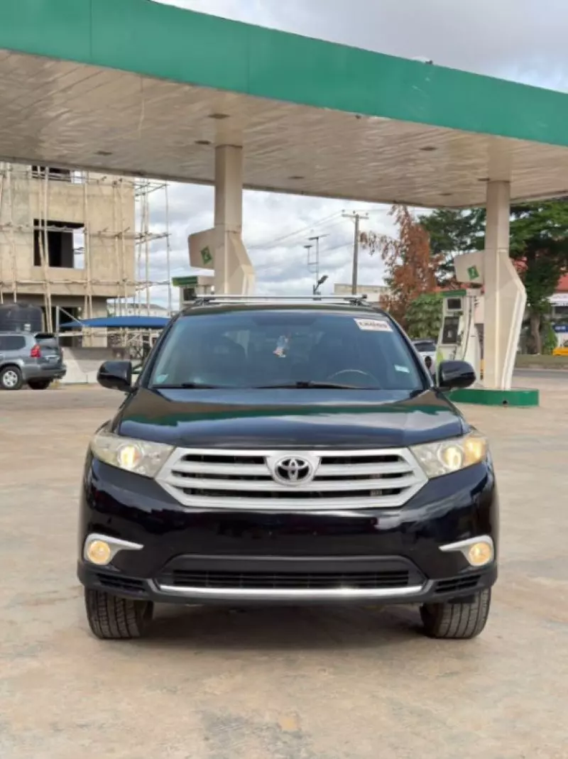 Toyota Highlander - 2011