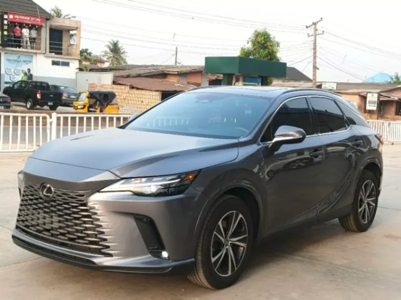 Lexus RX   - 2023