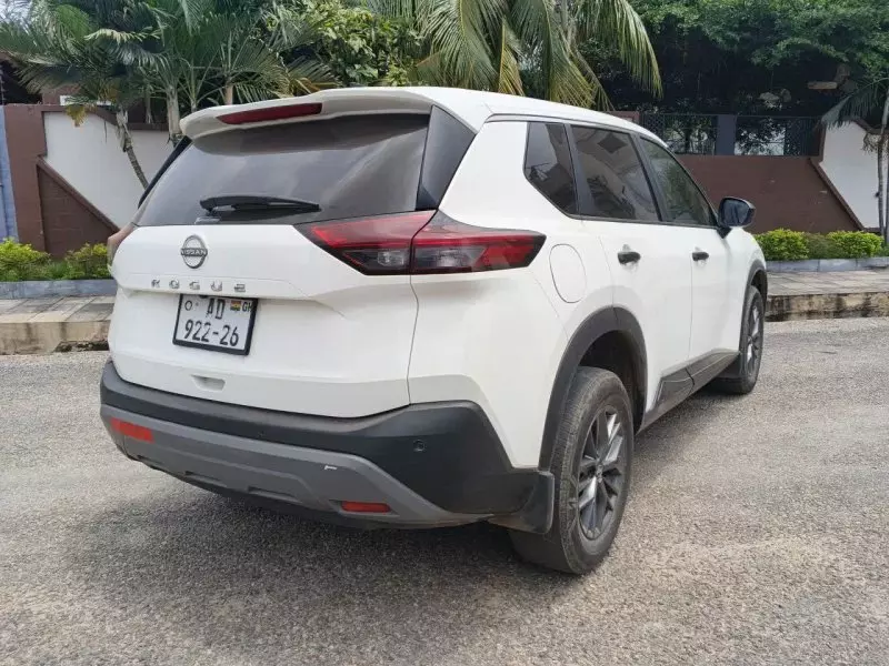Nissan Rogue - 2023