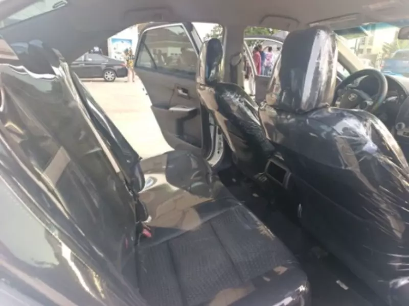 Toyota Camry   - 2012
