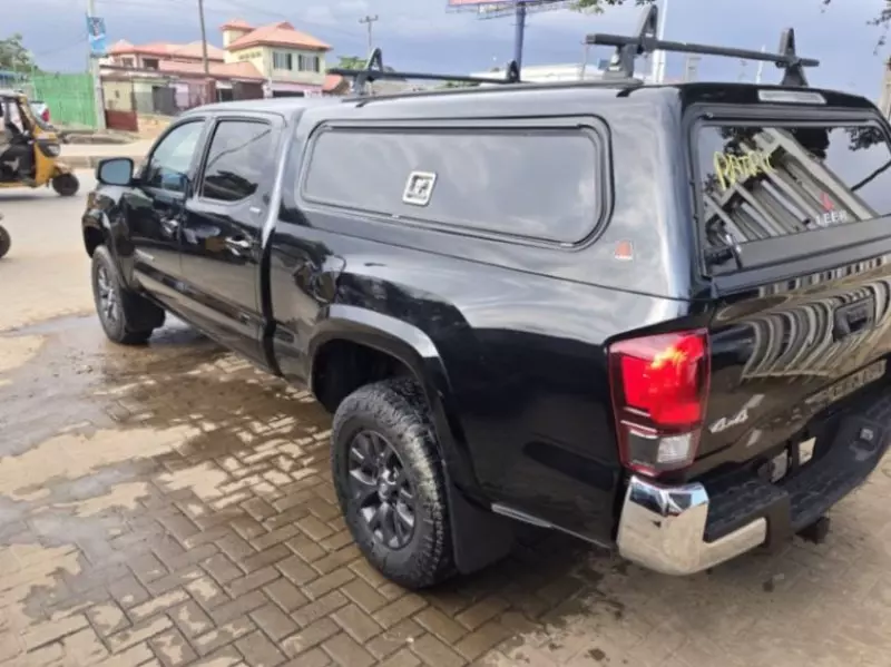 TOYOTA Tacoma   - 2022