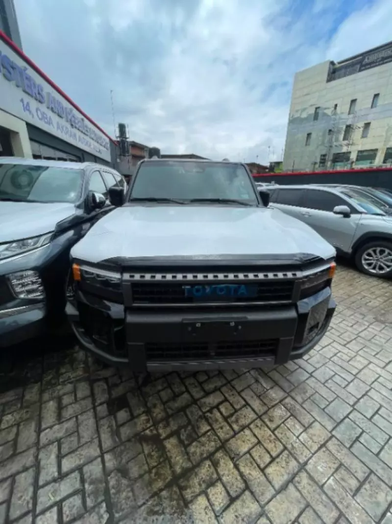 TOYOTA Landcruiser prado TX.L   - 2026