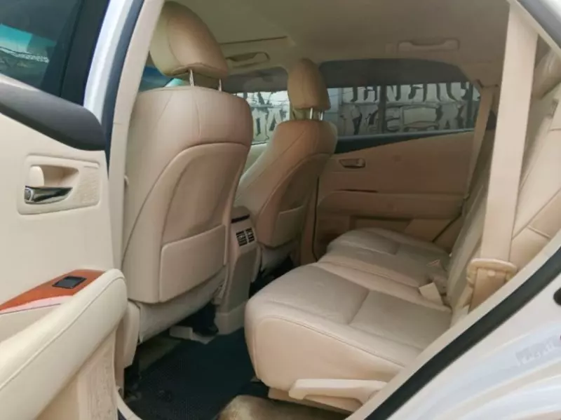 Lexus RX   - 2010