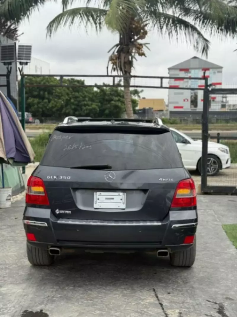 Mercedes-Benz GLK 350   - 2009
