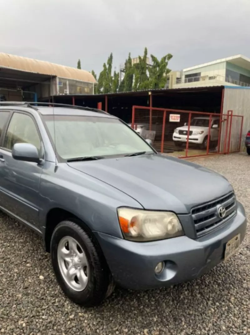 TOYOTA Highlander   - 2005