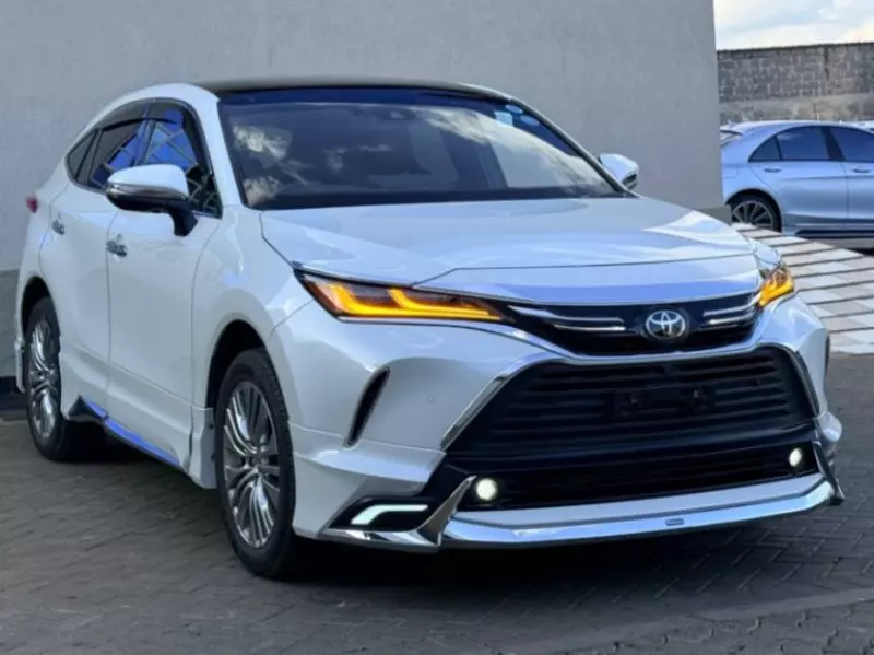 Toyota Harrier - 2020
