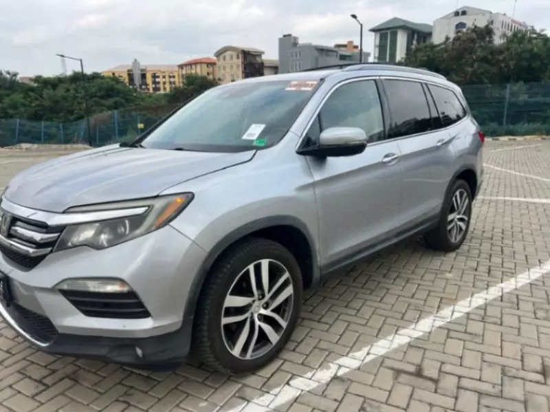 Honda Pilot   - 2016