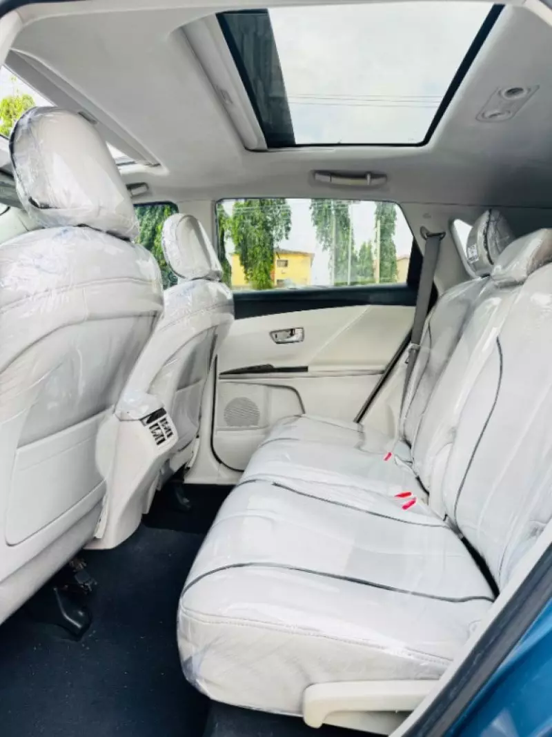 TOYOTA Venza - 2009