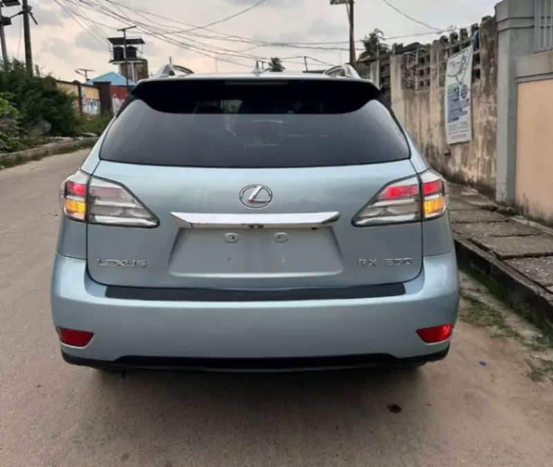 Lexus RX 350   - 2010