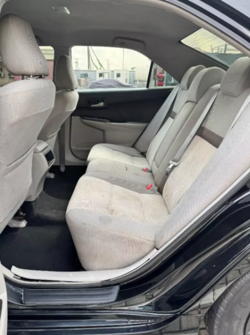 Toyota Camry   - 2014