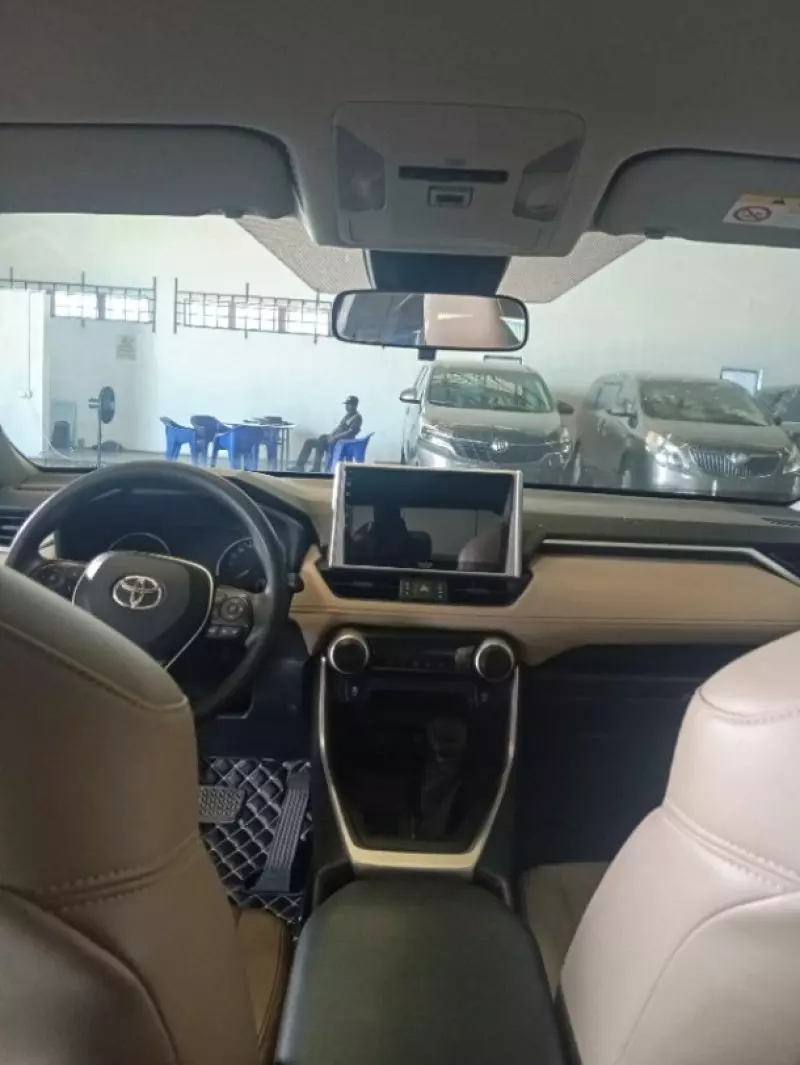 Toyota RAV 4 - 2020