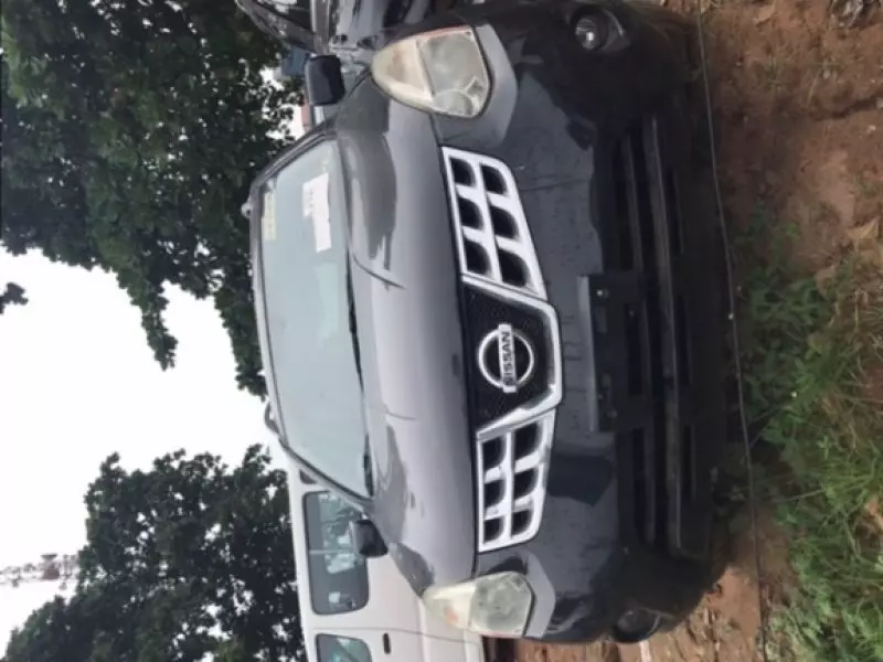 Nissan Rogue   - 2012