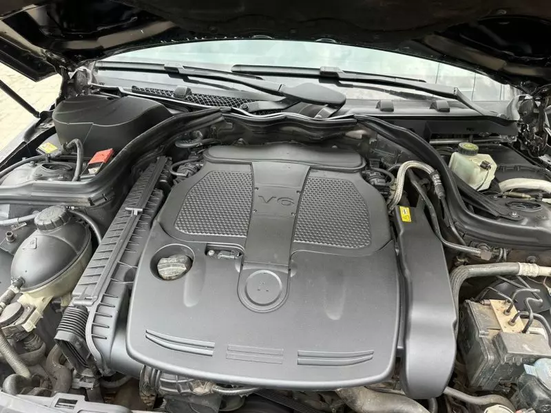 Mercedes-Benz C-Class   - 2014