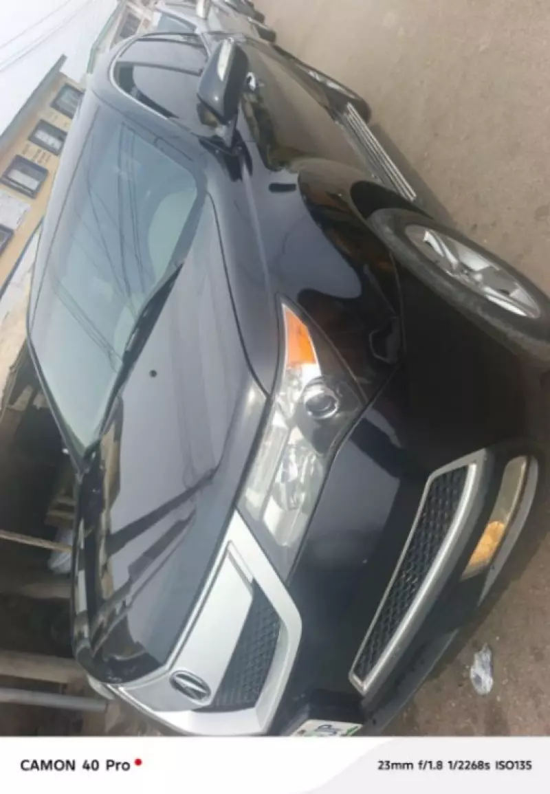 Acura MDX   - 2011