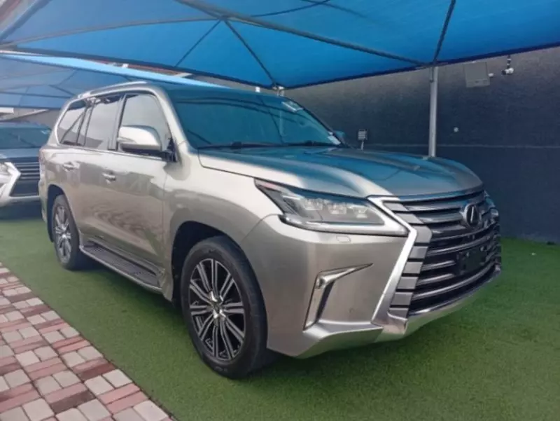 Lexus LX 570   - 2016