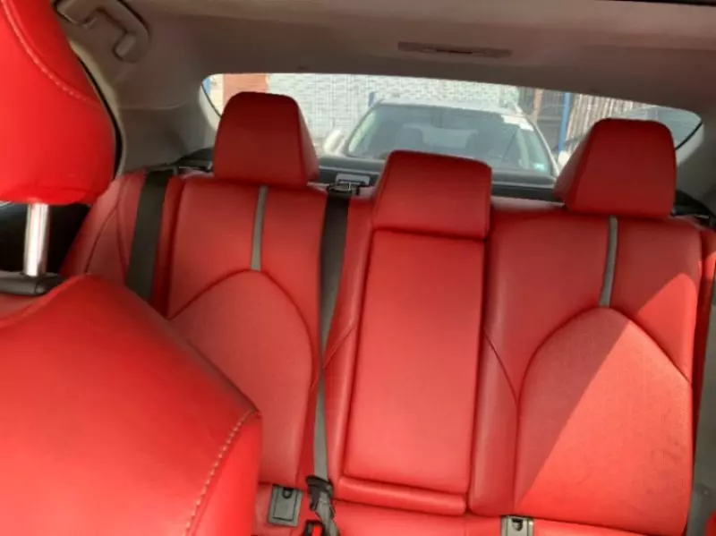 Toyota Camry   - 2018