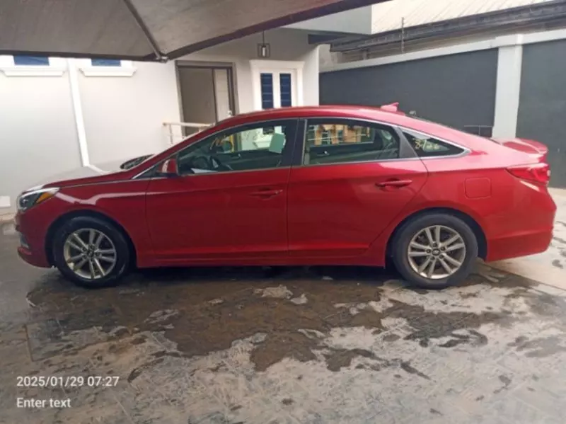 Hyundai Sonata   - 2017