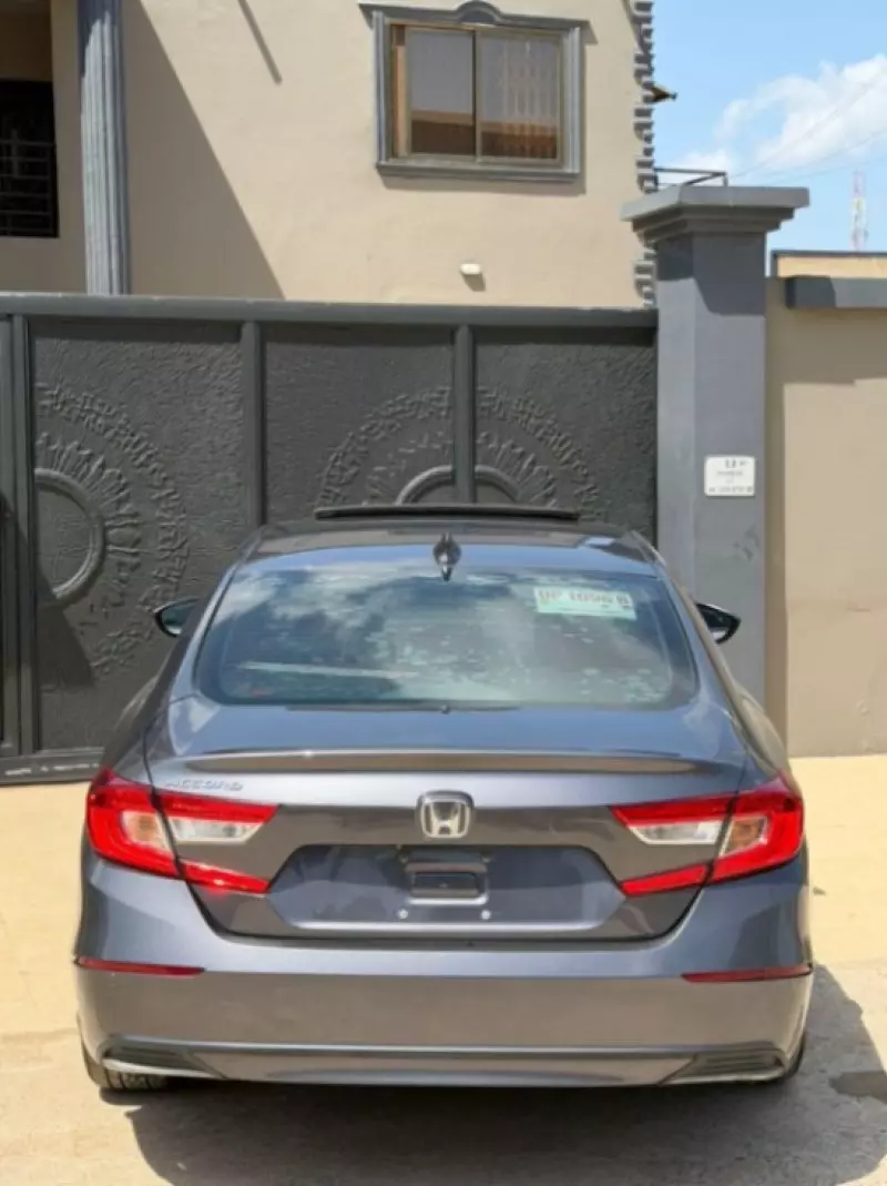 Honda Accord - 2020