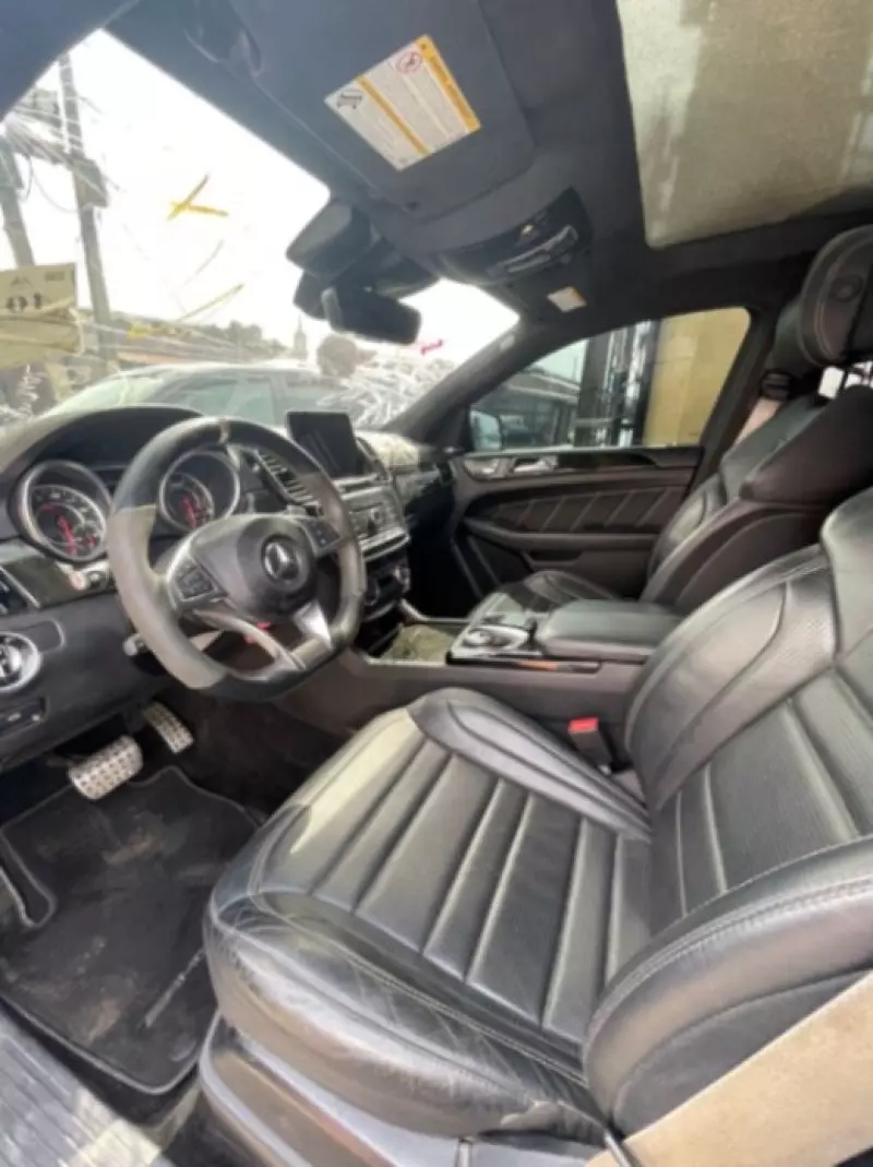 Mercedes-Benz GLE-Class   - 2017