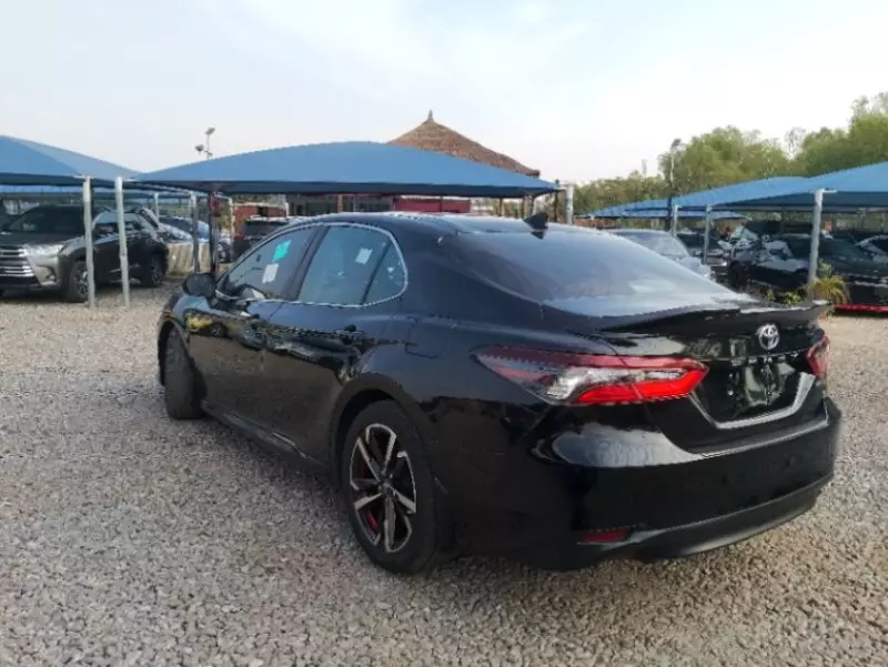 Toyota Camry   - 2022