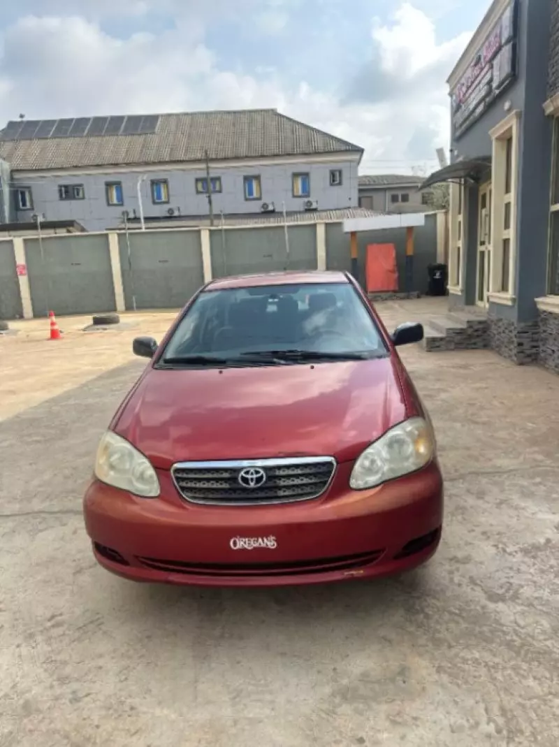 Toyota Corolla   - 2007