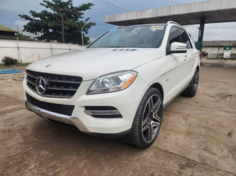 Mercedes-Benz Ml-class   - 2012