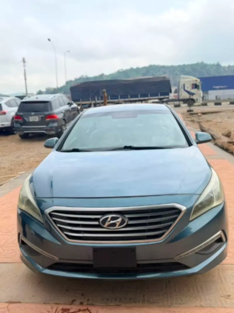 Hyundai Sonata - 2015