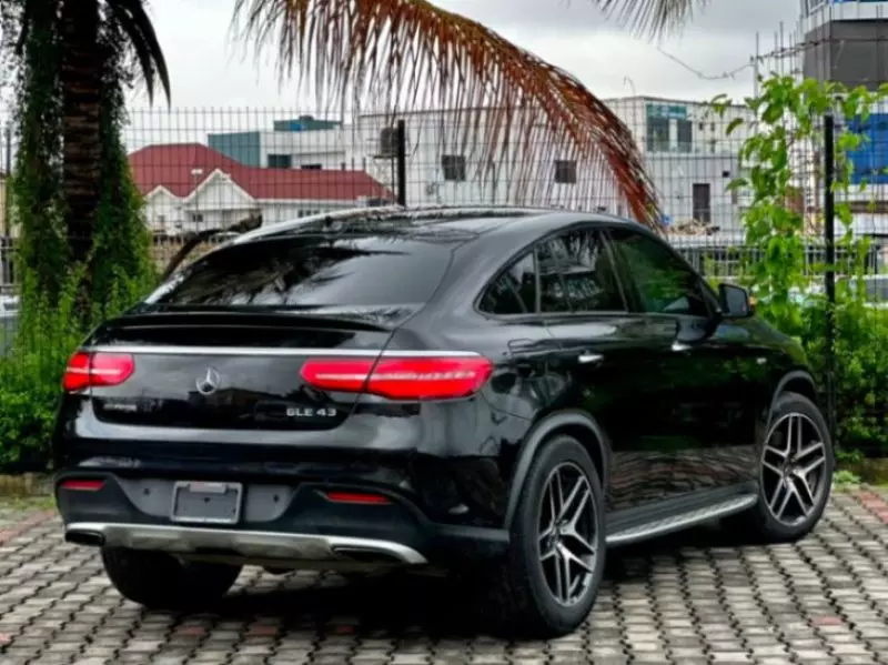 Mercedes-Benz GLE 43 AMG   - 2017