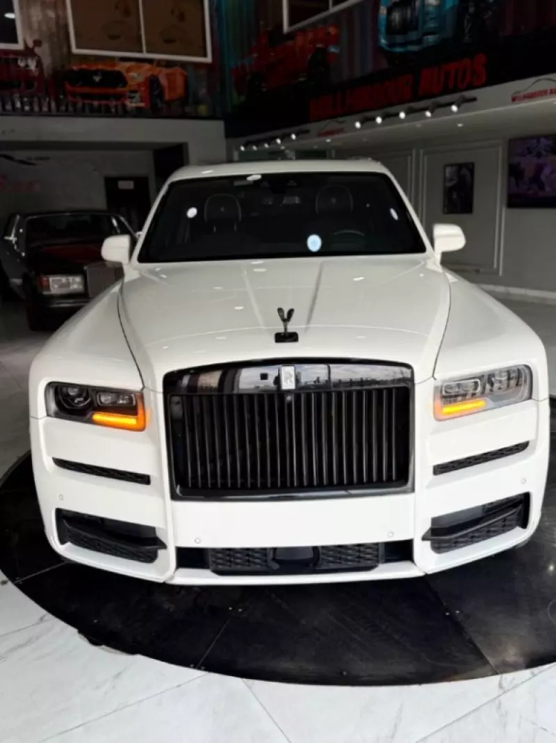 Rolls-Royce Cullinan - 2019