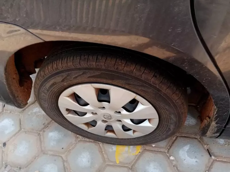 Toyota Noah   - 2012