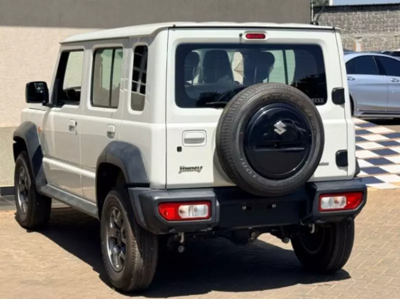 SUZUKI Jimny    - 2025