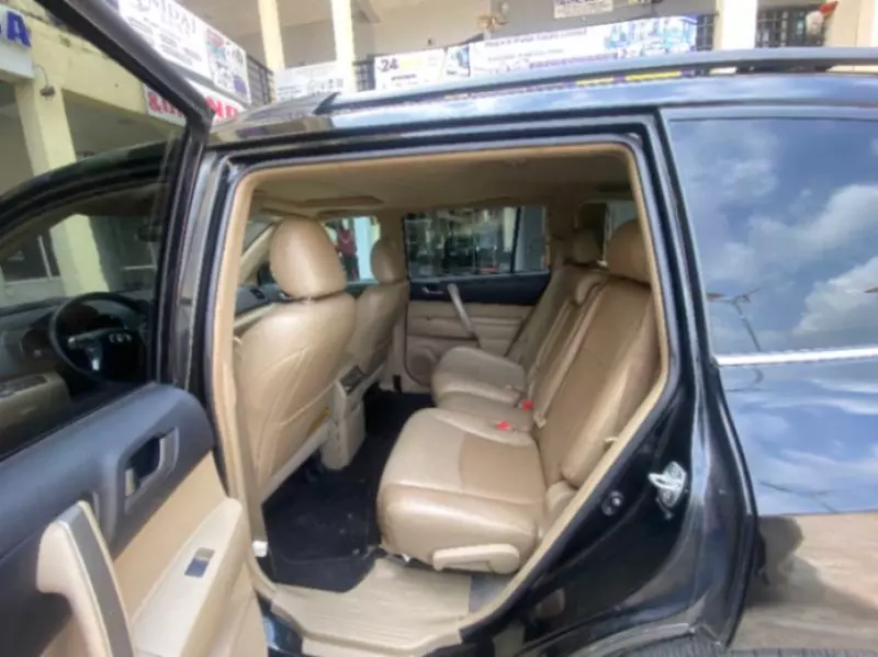 TOYOTA Highlander   - 2013