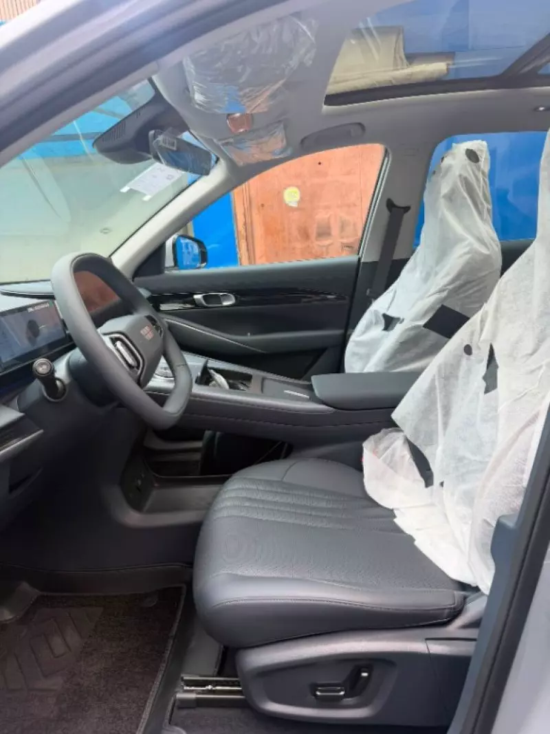 GEELY X6 PRO   - 2026